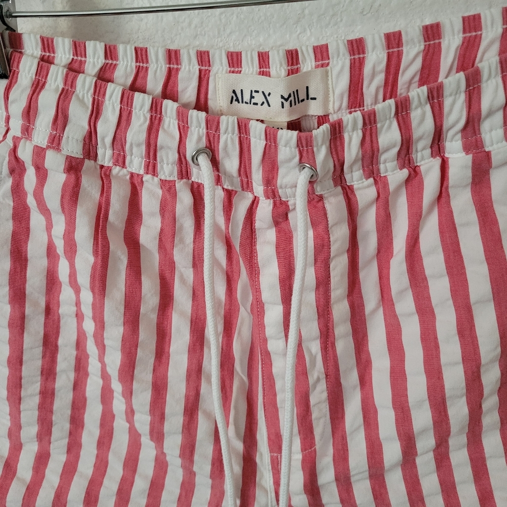 Alex Mill Red and White Striped Men’s Shorts - Picture 5 of 5